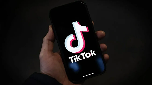 we.ua - Трамп заявив, що є група багатих людей, готових купити ТіkТоk