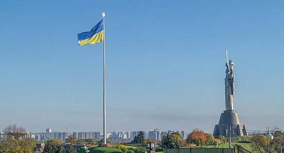 we.ua - Хто не вважає українську мову цінністю?