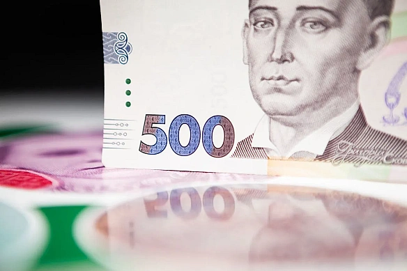 we.ua - Курс валют на 30 червня: гривня девальвувала