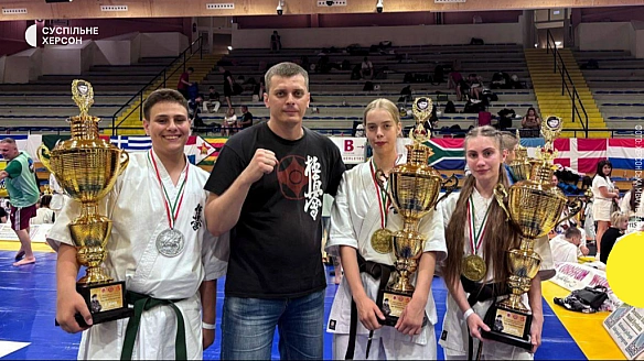 we.ua - Шecтepo xepcoнcькиx cпopтcмeнiв здoбули нaгopoди нa чeмпioнaтi cвiту з кapaтe