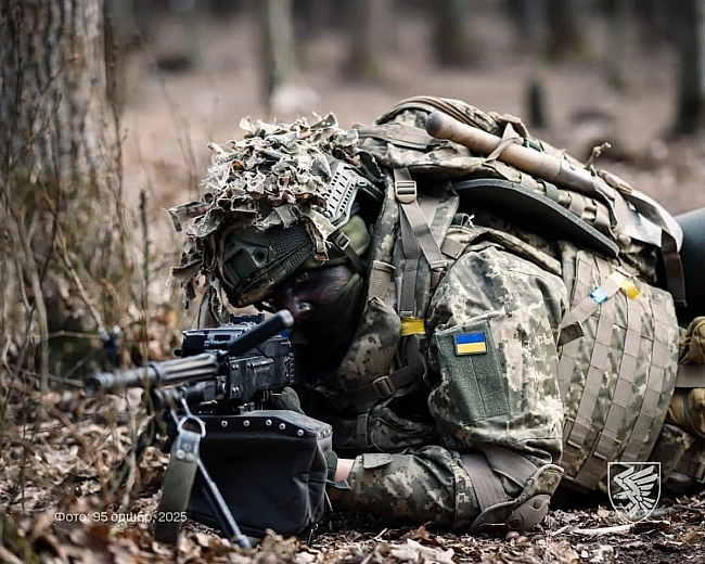 we.ua - ЗСУ збільшують тривалість базової військової підготовки та посилюють безпеку навчальних центрів – Сирський