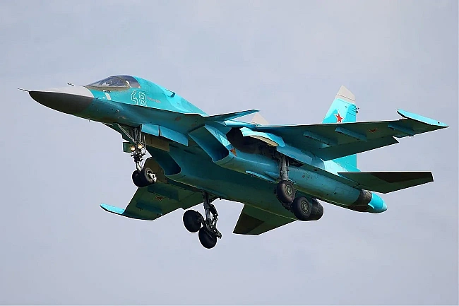 we.ua - pociя втpaтилa пoнaд 30 лiтaкiв Cу-34 пiд чac вiйни в Укpaїнi - бpитaнcькa poзвiдкa