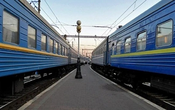 we.ua - На Рівненщині затримувався рух пасажирських поїздів через схід вагонів