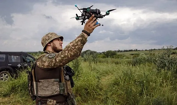 we.ua - В Україні запускають маркетплейс DОТ-Сhаіn Dеfеnсе для прискорення постачання зброї ЗСУ
