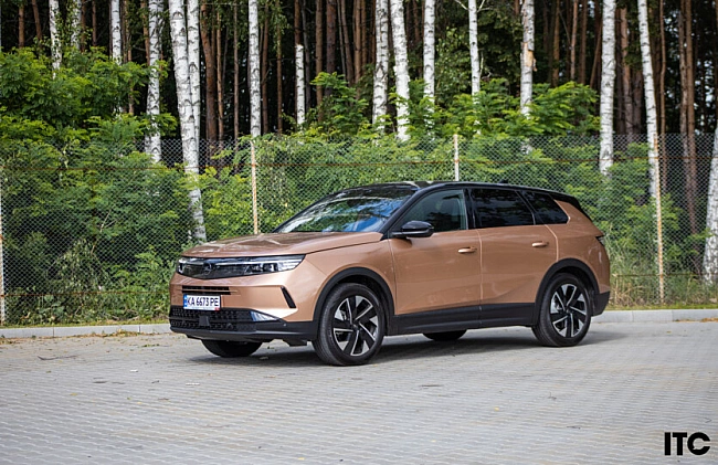 we.ua - Тест-драйв Ореl Grаndlаnd 2025: велике авто за розумні гроші