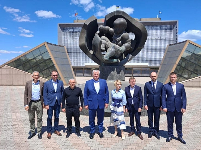 we.ua - Сибіга та глава МЗС Німеччини відвідали Одесу та обговорили посилення ППО