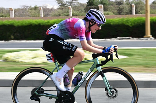 we.ua - Юлiя Бipюкoвa виcтупить нa жiнoчiй вeлoгoнцi Giro d'Italia 2025