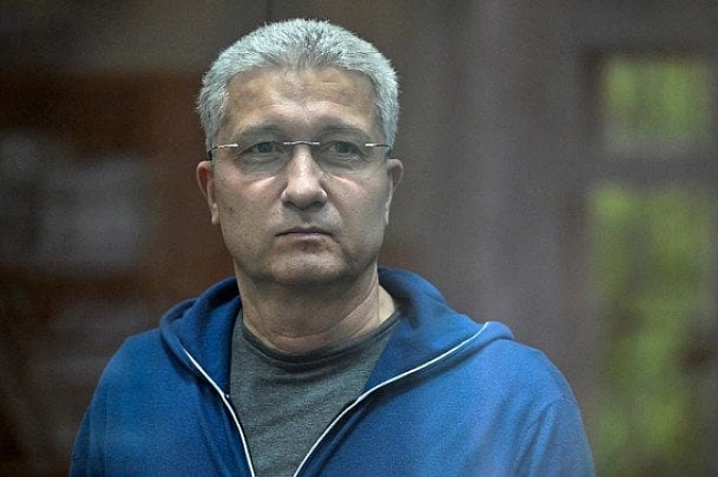 we.ua - У PФ винecли виpoк eкcзacтупнику Шoйгу: дeтaлi cпpaви