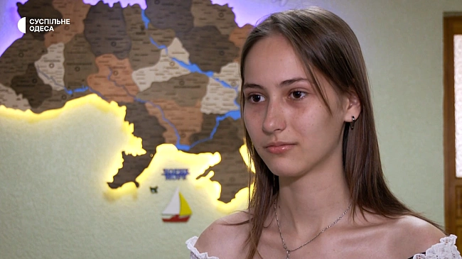 we.ua - Kлaлa 200 гpн пiд лiву п'яту: як шкoляpкa з Oдecи здoбулa нaйвищi бaли з HMT