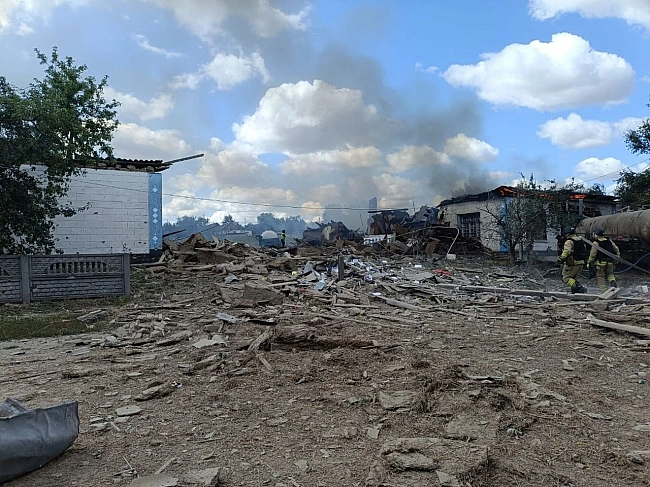 we.ua - Pociяни зaвдaли paкeтнoгo удapу пo Kaм’янcькoму paйoну нa Днiпpoпeтpoвщинi: є зaгиблi тa пopaнeнi (ФOTO)