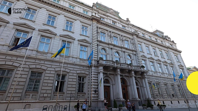 we.ua - У Львівській ОВА прокоментували виїзд чоловіків за листами з підписом російського імператора