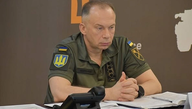 we.ua - Сирський провів телефонну розмову з генералом армії США Каволі