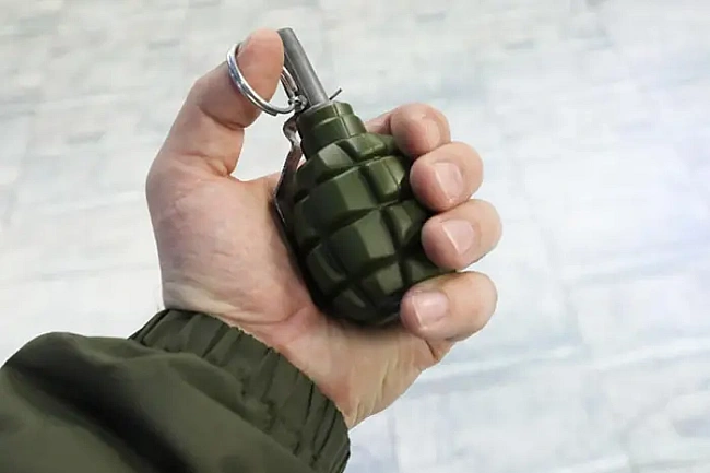 we.ua - На Хмельниччині в готелі стався вибух: постраждав військовий і його дружина