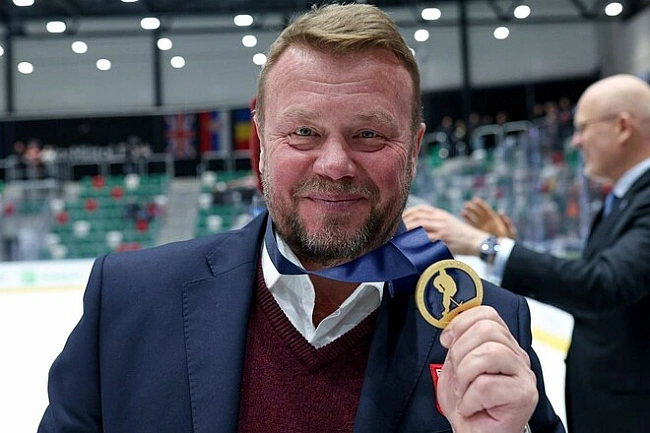 we.ua - Бiлopуcький диcидeнт oчoлив збipну Пoльщi U20