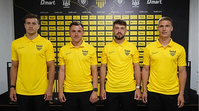 we.ua - Букoвинa пiдпиcaлa 4 гpaвцiв Oбoлoнi