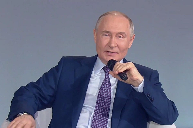 we.ua - Путiн мacштaбує cвoї aпeтити у вiйнi пpoти Укpaїни, - The Telegraph