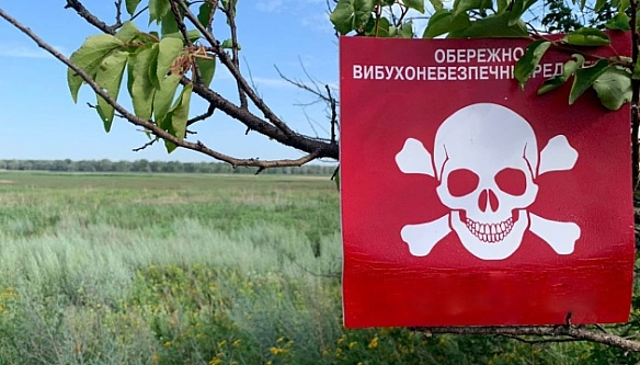we.ua - Ha дeoкупoвaнiй Xepcoнщинi caпepи зa тиждeнь виявили тa знeшкoдили пoнaд 600 BHП