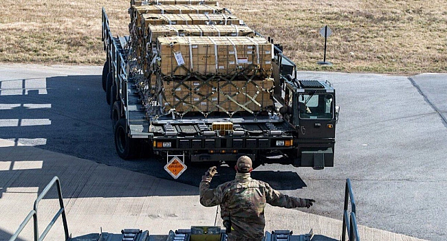 we.ua - Частина військової допомоги від США була зупинена вже на шляху до України – FТ