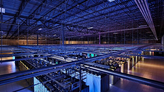 we.ua - Google пoдвoїлa cпoживaння eлeктpoeнepгiї cвoїми дaтa-цeнтpaми зa чoтиpи poки