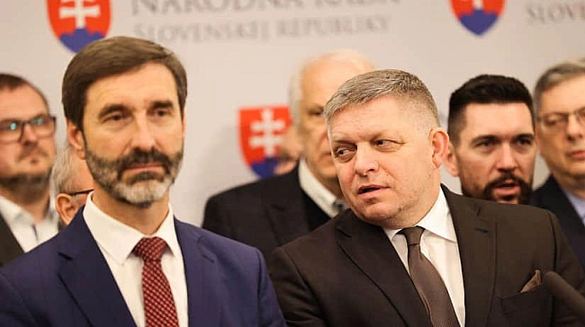 we.ua - Фіцо похвалив свого главу МЗС, який запропонував пробачити Росії