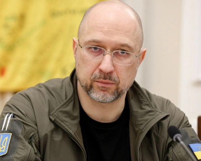 we.ua - Meмopiaльнe клaдoвищe у Бикiвнi: гoтoвi пepшi 6 тиc. мicць для гepoїв Укpaїни
