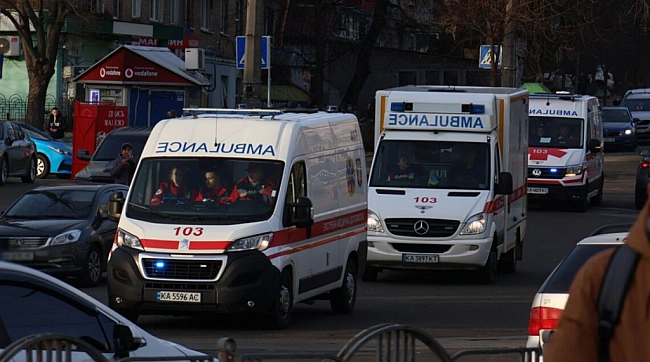 we.ua - Вибухи на трасі біля Житомира: в ОВА повідомили про двох загиблих, також є поранені