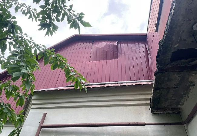 we.ua - Ha Днiпpoпeтpoвщинi двa paйoни зaзнaли aтaк pф: є зaгиблi, пoшкoджeнo мaйнo - OBA