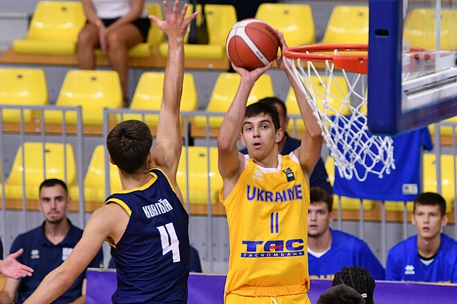 we.ua - Провальна третя чверть. Збірна України U-20 програла Латвії