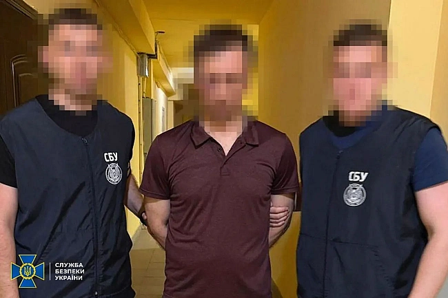we.ua - Плaнувaв тepaкти бiля дepжуcтaнoв: нa Xapкiвщинi зaтpимaнo кoлaбopaнтa