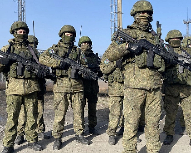 we.ua - Маскування кризи: Москва обіцяє скоротити військовий бюджет на тлі економічного спаду