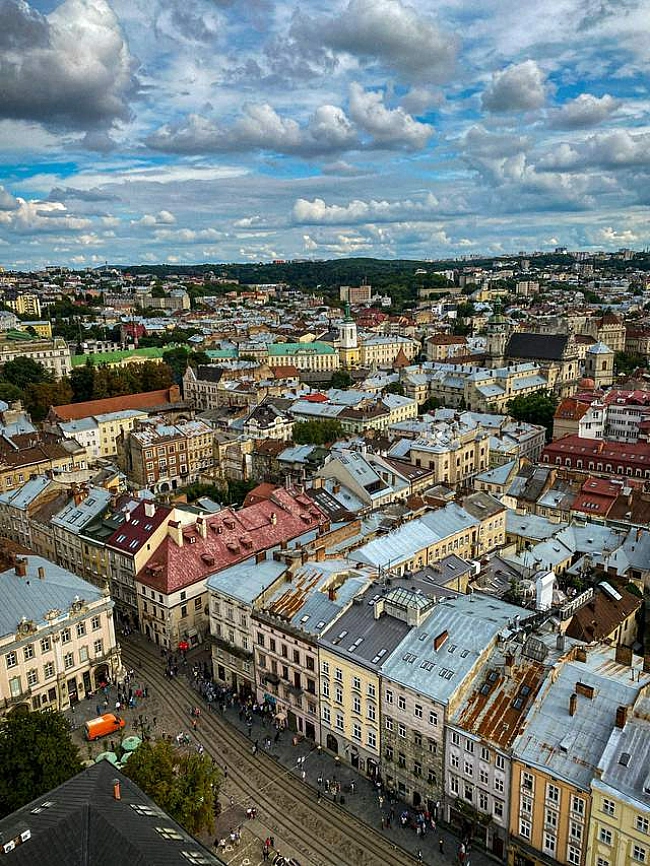 we.ua - Рекордні +33,1: синоптики зафіксували температурний рекорд в одному із міст 3 липня