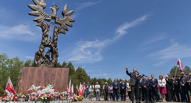 we.ua - Кароль Навроцький, «Волинська різанина» та нові виклики для України через нещодавню минувшину