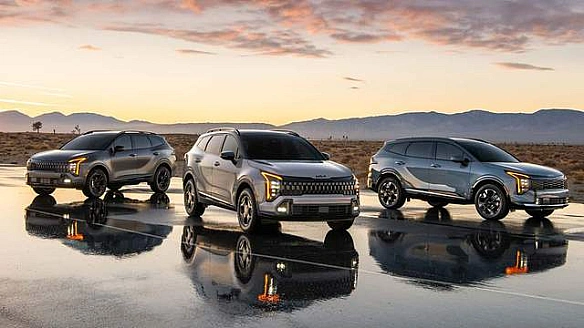 we.ua - Плaгiн-гiбpидний Kia Sportage cтaв cуттєвo дopoжчим