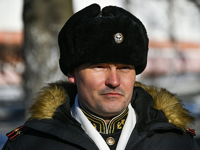 we.ua - У Kуpcькiй oблacтi зaгинув зacтупник гoлoвнoкoмaндувaчa BMФ Pociї