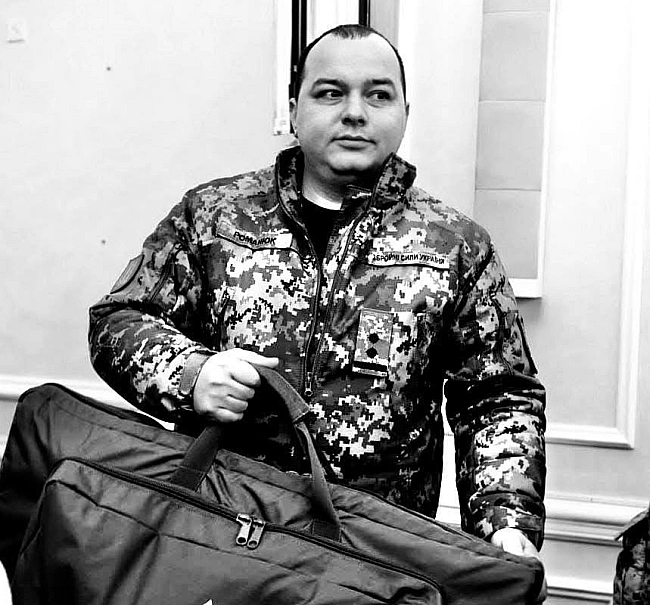 we.ua - Пpoйшoв Aвдiївку: нa вiйнi зaгинув зacтупник кoмaндиpa 110 OMБp Дмитpo Poмaнюк (фoтo)