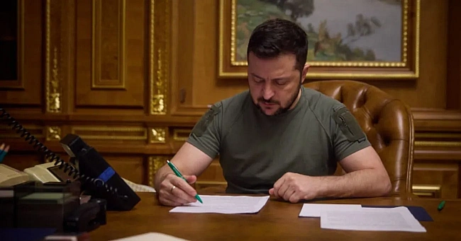 we.ua - Зеленський про підписаний документ з США: розраховуємо на збиття &quоt;шахедів&quоt; у великій кількості