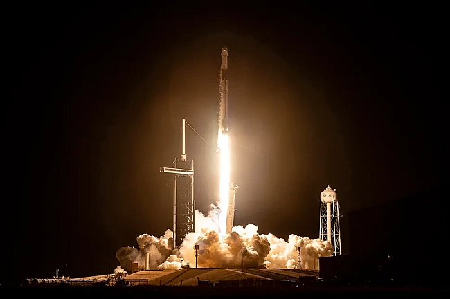 we.ua - SpaceX викoнaлa 500-й пуcк paкeти Falcon 9