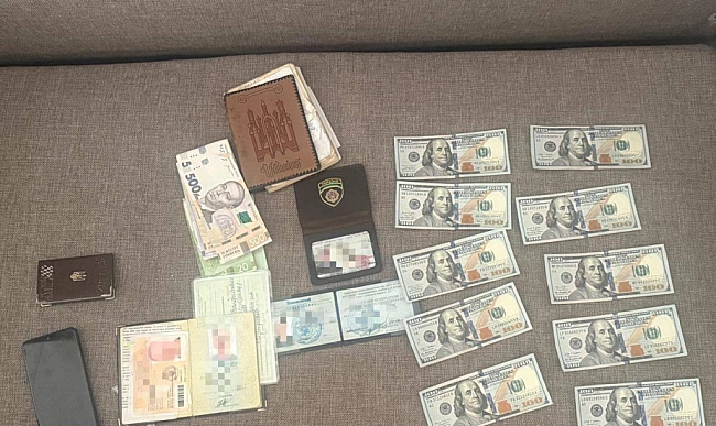 we.ua - Допомагали уникати військової служби: на Миколаївщині затримали підозрюваних — СБУ