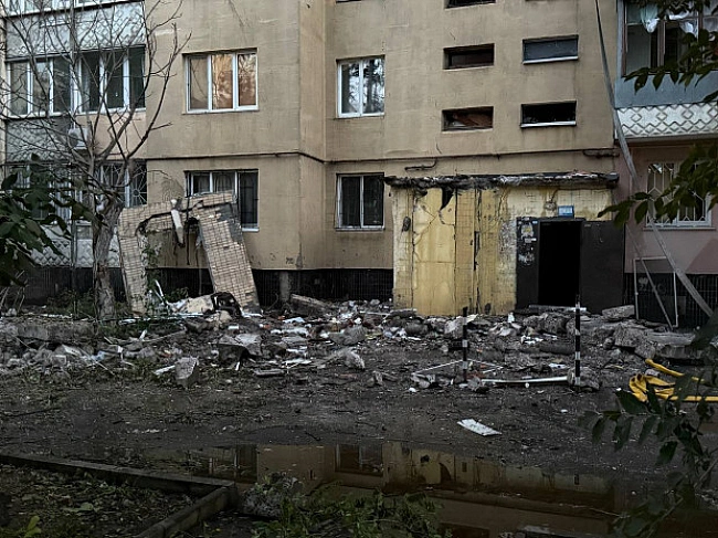 we.ua - В результате ночной атаки пострадали пять человек, двое из них - дети (фото, видео)