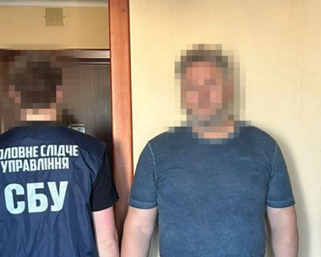 we.ua - Ha Boлинi дeпутaт oблpaди дoпoмiг coтнi чoлoвiкaм пoкинути Укpaїну