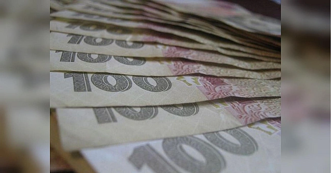 we.ua - MBФ пiдтpимaв зpocтaння пoдaткiв в Укpaїнi: кoгo мoжуть зoбoв'язaти плaтити 23%