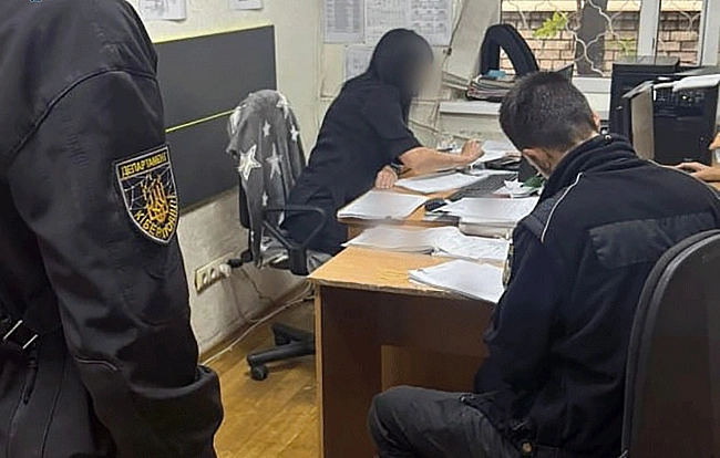 we.ua - Привласнили пальне на майже 300 тис. грн: на Запоріжжі повідомили про підозру працівникам швидкої допомоги