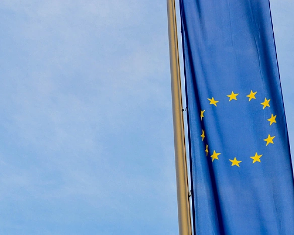 we.ua - ЄС може позбавити Угорщину права голосу через блокування України