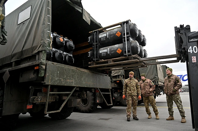 we.ua - Україну примушують до миру з РФ: США зупинили постачання всієї зброї, — Тhе Есоnоmіst