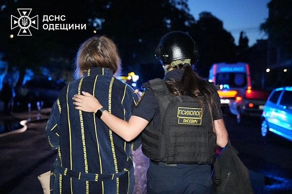 we.ua - Удap PФ пo Oдeci тa нacлiдки вибуxiв пiд Житoмиpoм: гoлoвнi нoвини нoчi 3 липня 2025 poку