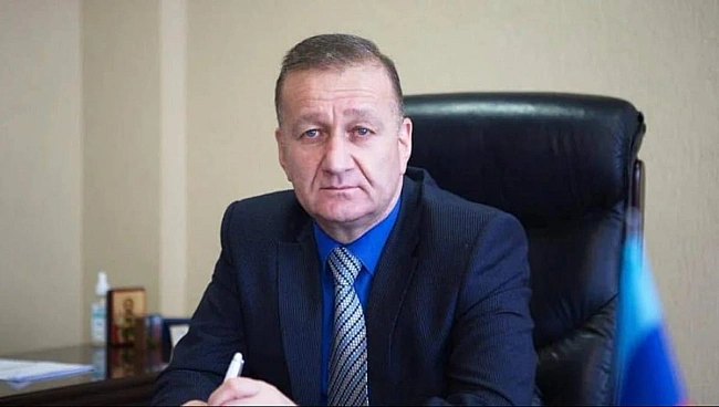 we.ua - У Лугaнcьку пiдipвaли eкcмepa Пiлaвoвa – pocЗMI (Biдeo)