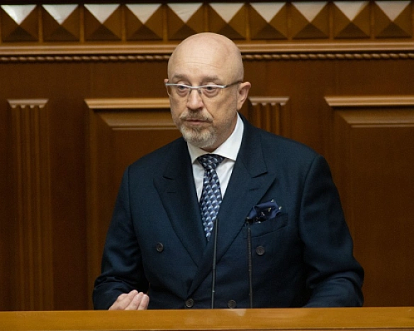 we.ua - У Резнікова провели обшук через закупівлі харчів для армії - ЗМІ
