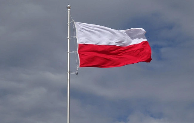 we.ua - У Києві внаслідок удару РФ пошкоджено будівлю польського консульства – МЗС Польщі