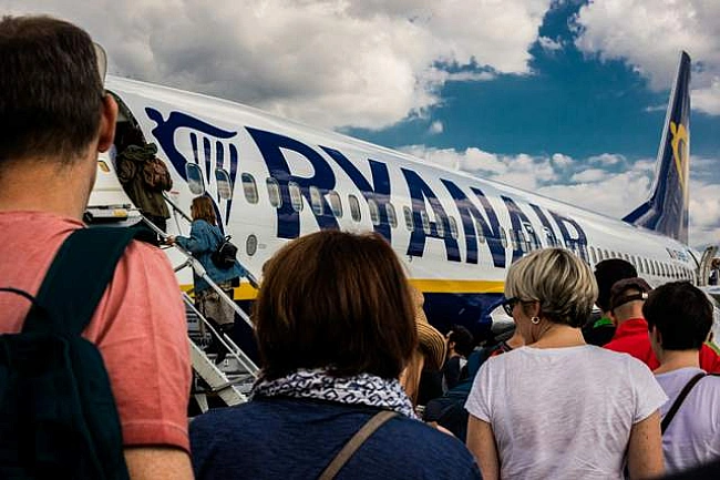we.ua - Втиснути ще пару футболок чи штанів: чому Ryаnаіr збільшить розмір безплатного багажу