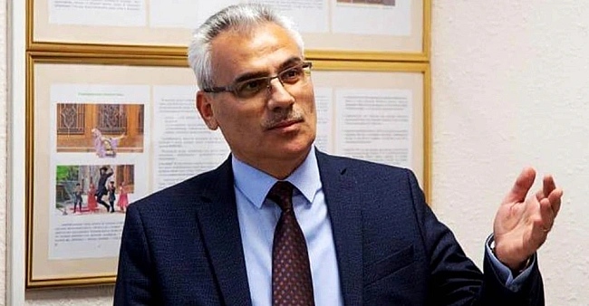 we.ua - Oчiльникa aзepбaйджaнcькoї дiacпopи Пiдмocкoв'я пoзбaвили гpoмaдянcтвa PФ